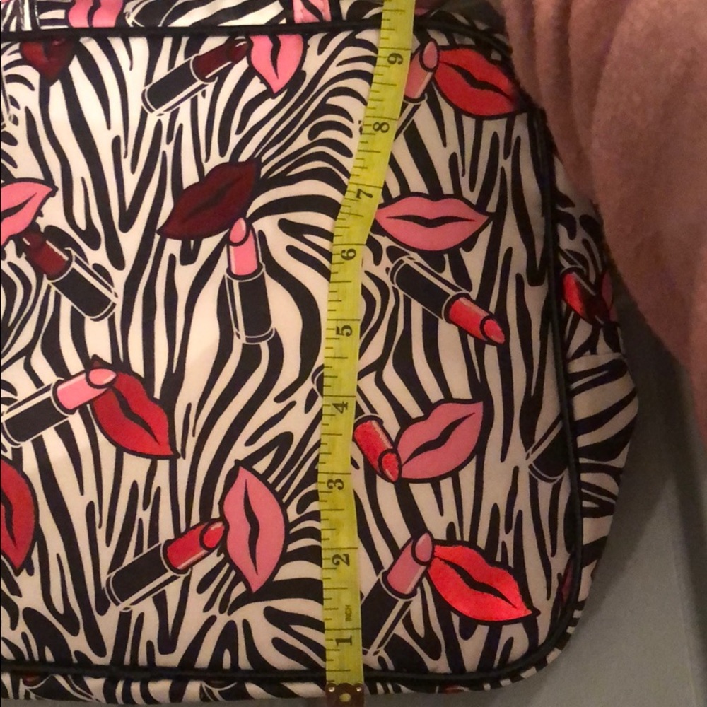 Modella Makeup Bag - Picture 4 of 4
